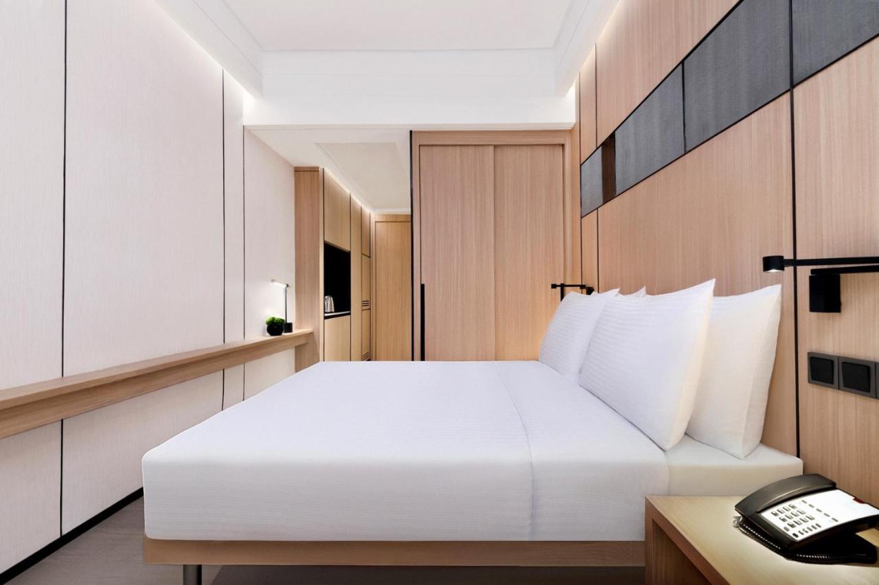 Harbour Plaza Metropolitan Xangai Exterior foto